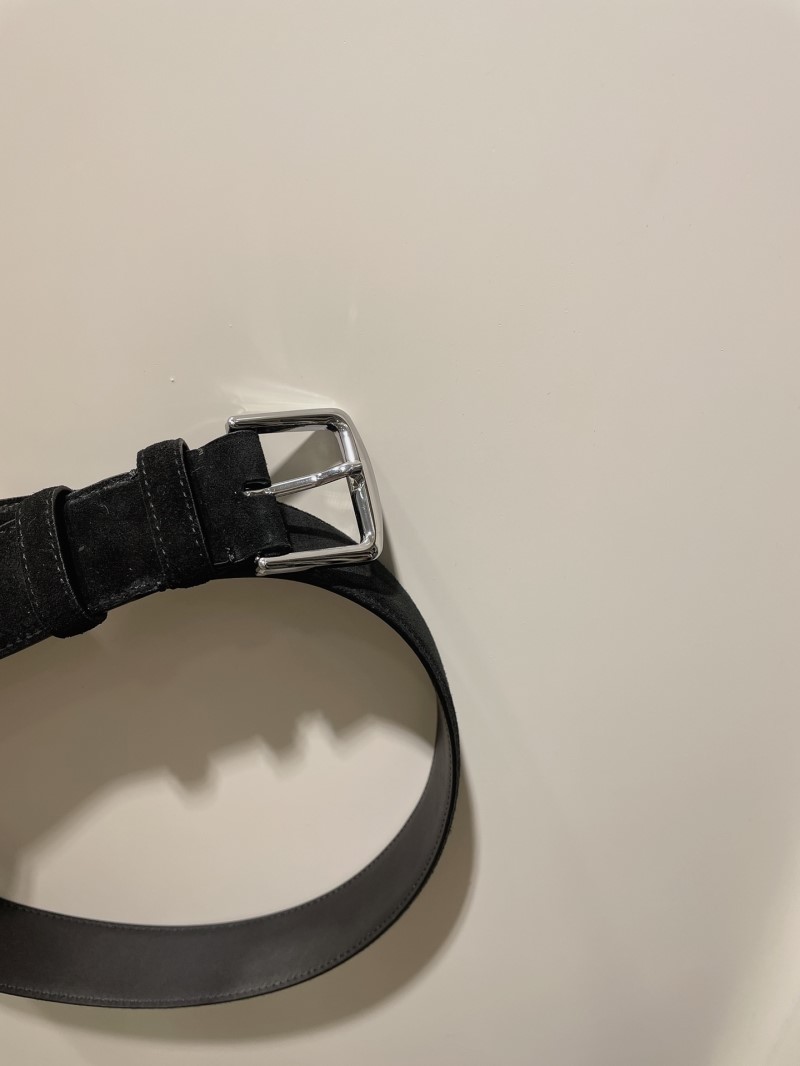 L0r0 P1ana belts